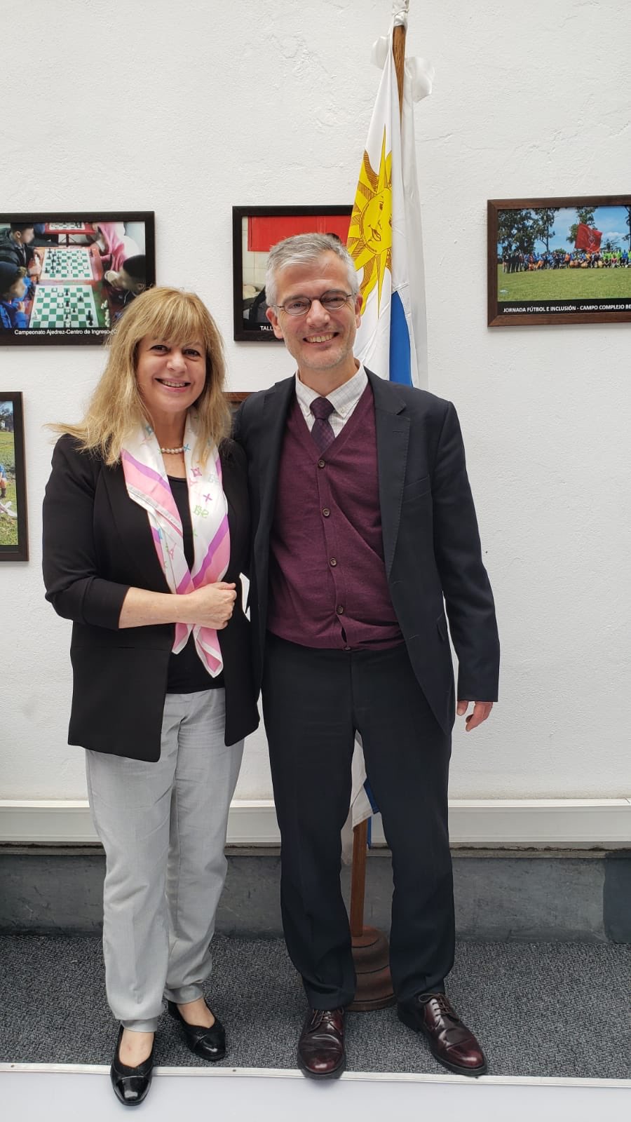 Foto de la reunión con el experto español Lluis Peris